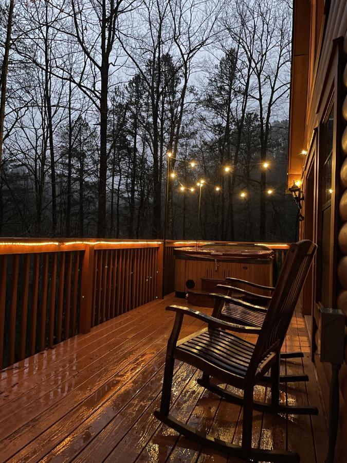Great Smoky Mountains Cabin!, Secluded, Pet-Kid Friendly! Sevierville Exteriör bild