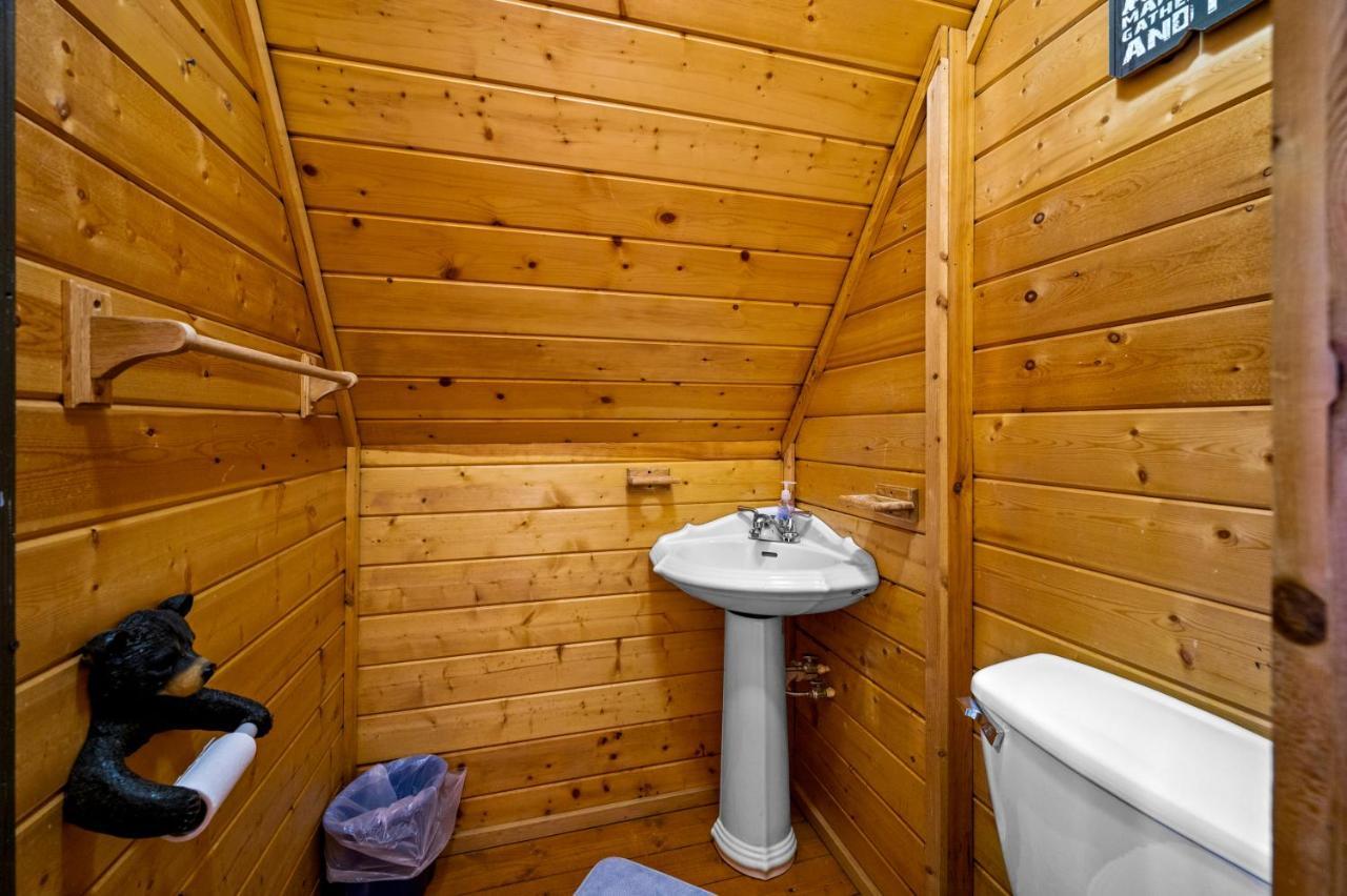 Great Smoky Mountains Cabin!, Secluded, Pet-Kid Friendly! Sevierville Exteriör bild