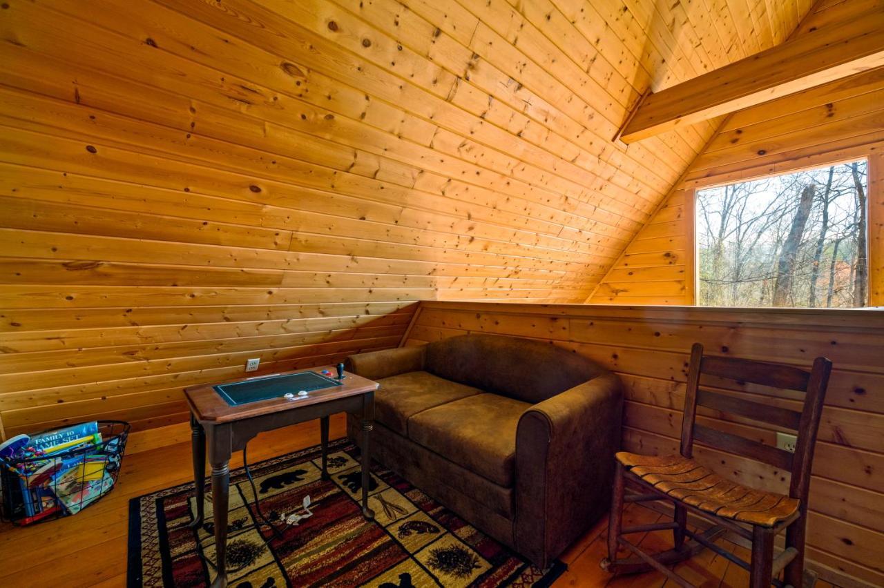 Great Smoky Mountains Cabin!, Secluded, Pet-Kid Friendly! Sevierville Exteriör bild