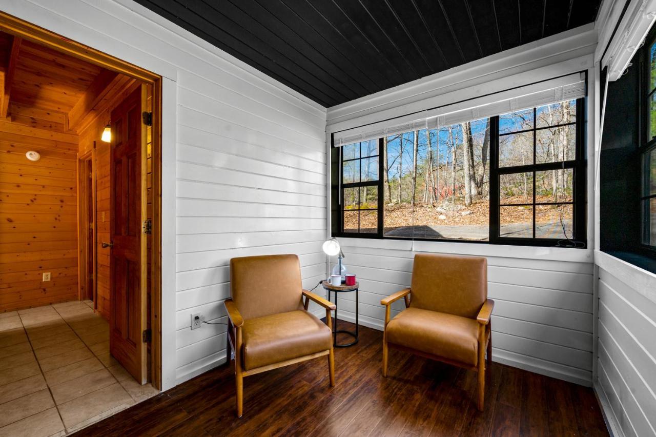 Great Smoky Mountains Cabin!, Secluded, Pet-Kid Friendly! Sevierville Exteriör bild