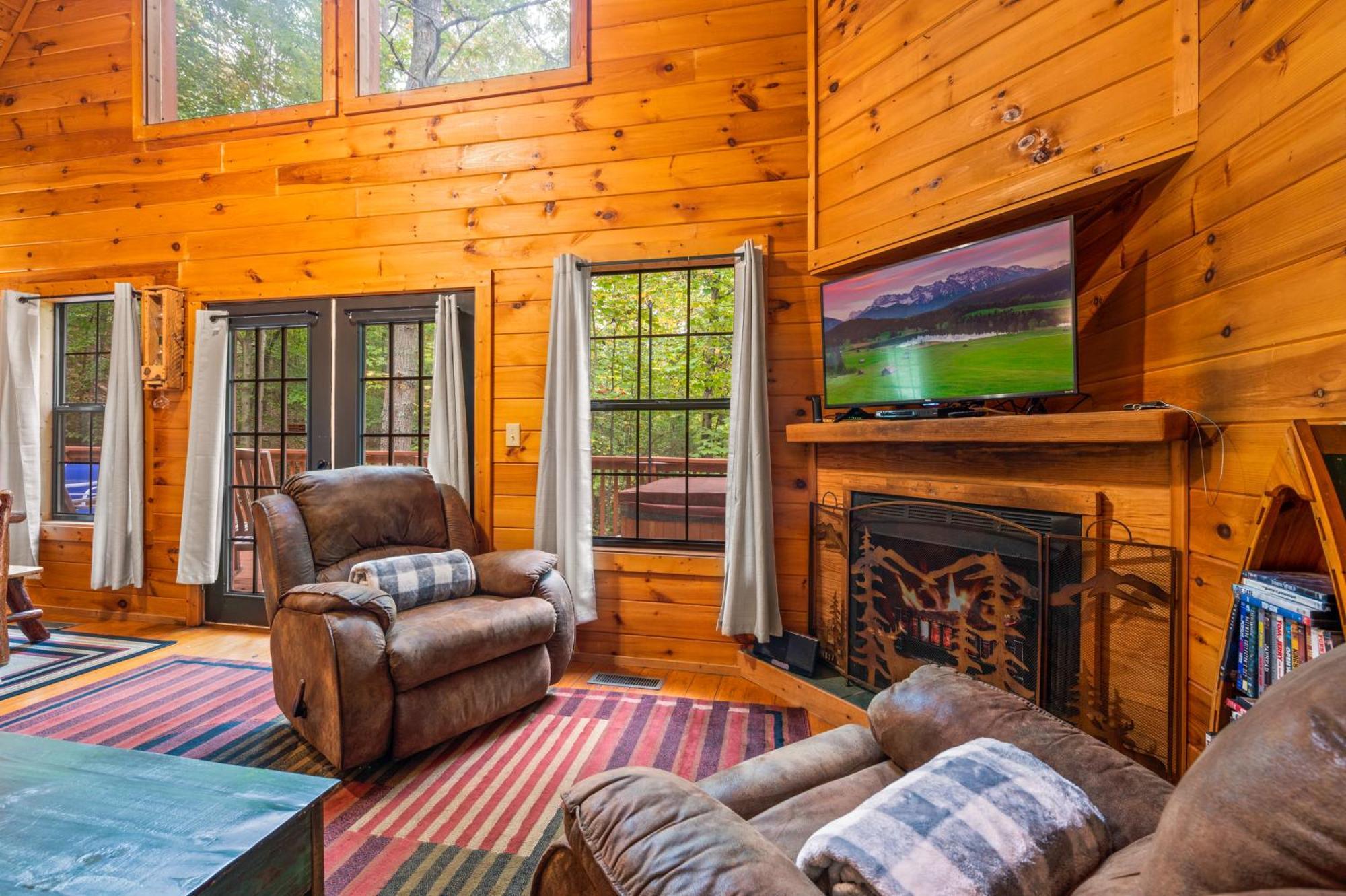 Great Smoky Mountains Cabin!, Secluded, Pet-Kid Friendly! Sevierville Exteriör bild